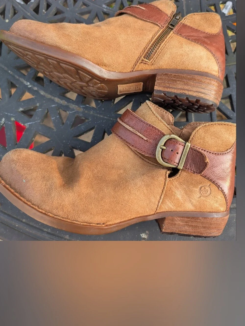 Born Women's Ankle Boots Size 6